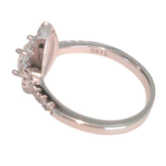 Solitaire Ring Sz 7 Cocktail Silver 925 Simulated REALISTIC DIAMOND Contemporary - Picture 3 of 10